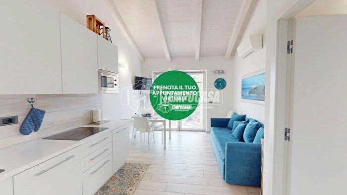 Appartamento bilocale in vendita in Via per Pineland Bis, Borghetto Santo Spirito