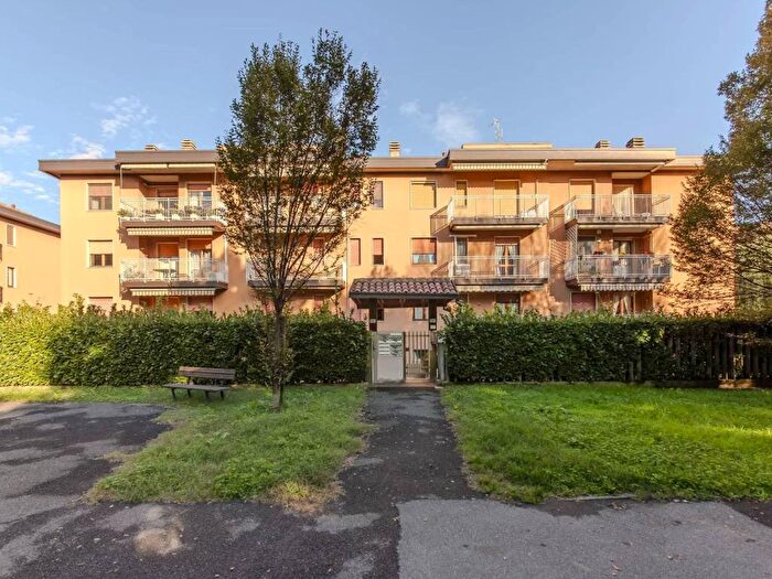 Appartamento in affitto in Viale Giuseppe di Vittorio n, Centro, Arese