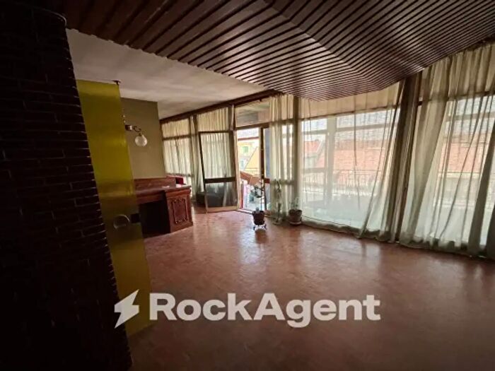 Appartamento con 5 locali in vendita in Foggia