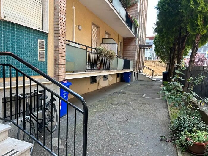 Appartamento quadrilocale in vendita in Via Brescia, Parma