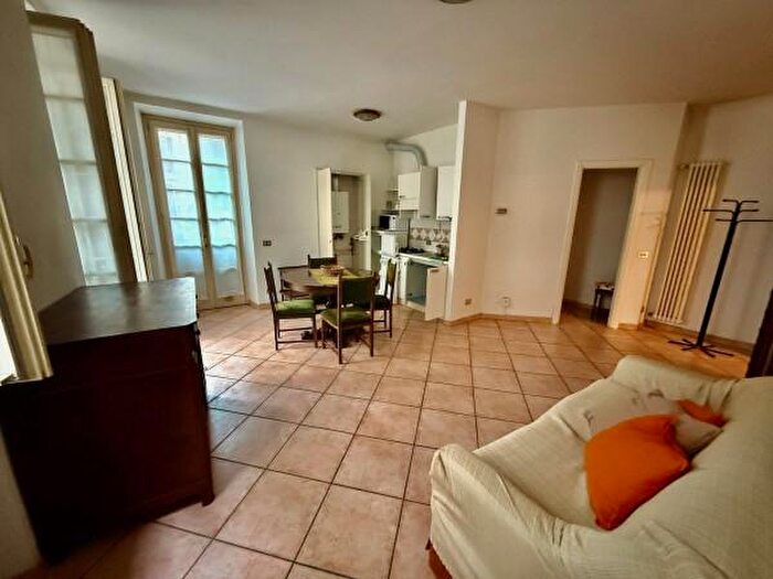 Appartamento quadrilocale in vendita in Via Italia, Biella