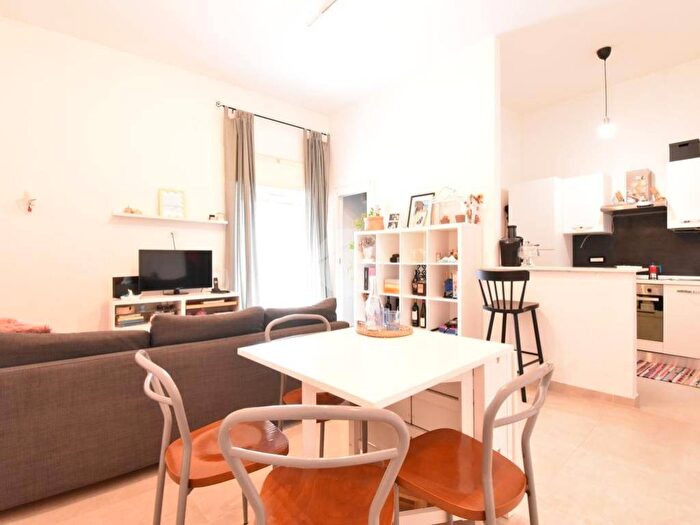 Appartamento bilocale in affitto in Via Cappelli, Centro, Pollena Trocchia