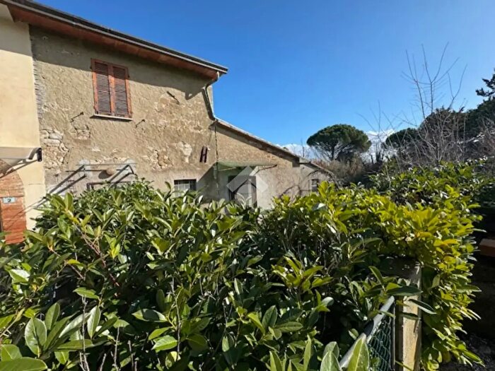 Casa bilocale in vendita in Vocabolo Ceretagna, Cannara