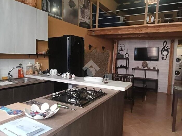 Appartamento monolocale in affitto in Via San Matteo, Centro Storico, Spoleto