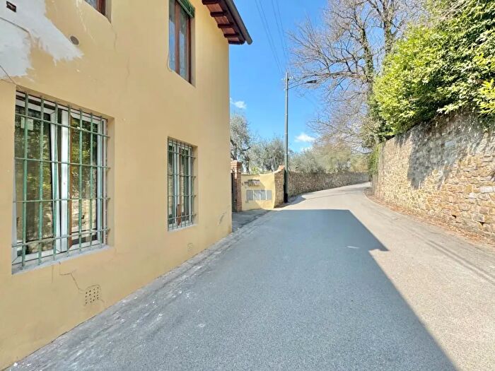 Appartamento bilocale in vendita in Via Martellini Snc, Firenze