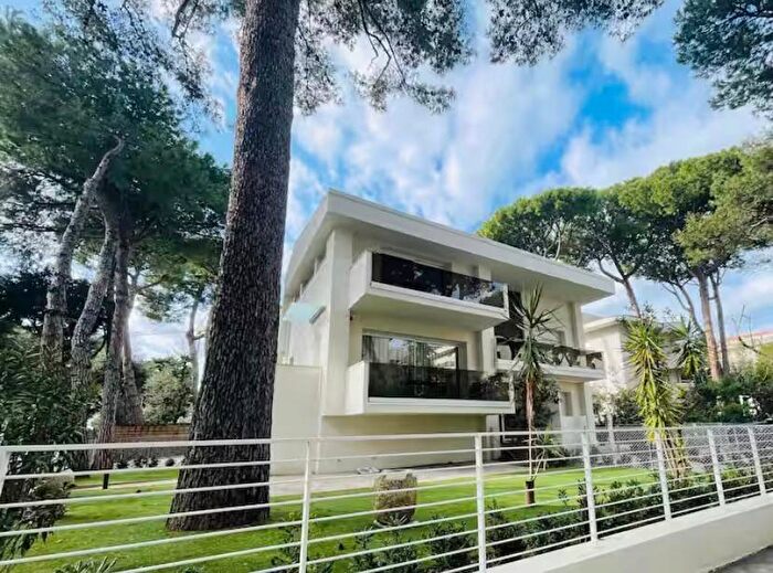 Appartamento bilocale in affitto in Viale Guglielmo Oberdan, Centro, Riccione