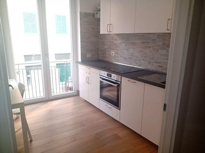 Appartamento monolocale in affitto in Largo Duca di York, Frascati