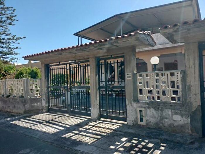 Casa quadrilocale in vendita in Agnone Fortezza, Augusta