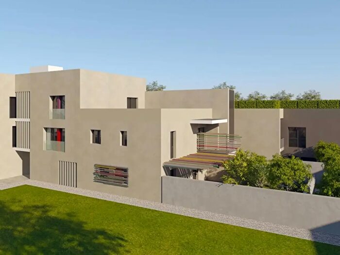 Appartamento quadrilocale in vendita in Via Domenico Savino, Taranto