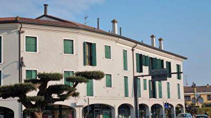 Appartamento bilocale in affitto in Via Romea, Centro, Legnaro