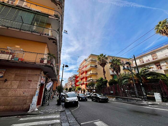 Appartamento trilocale in vendita in Via Libertà IV Traversa Destra, Portici