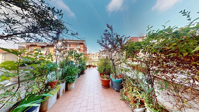 Appartamento trilocale in vendita in Via Vistrorio, Torino