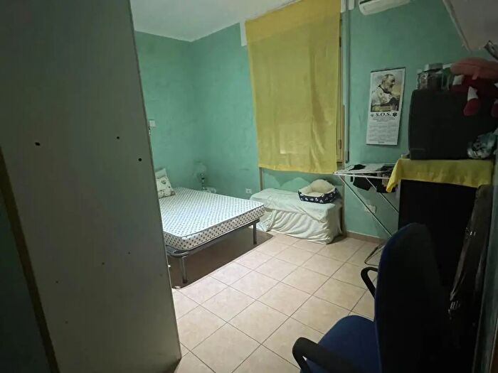Appartamento quadrilocale in vendita in Via Bulgaria, Siracusa