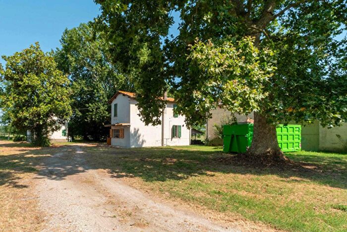 Appartamento con 9 locali in vendita in Malalbergo