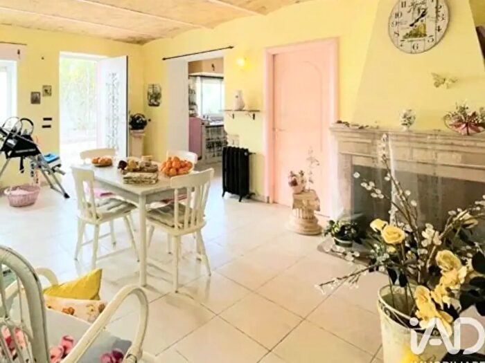 Casa con 8 locali in vendita in Strada Contrada Piomba, Silvi