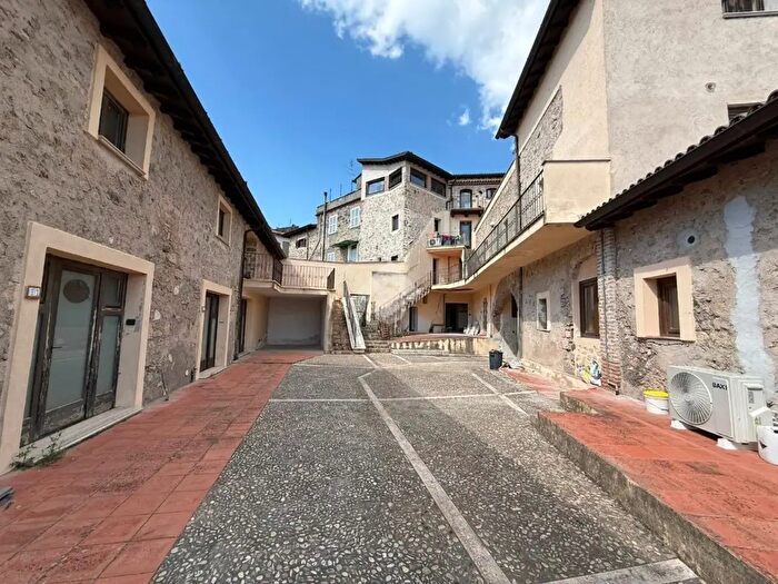 Appartamento bilocale in vendita in Anagni