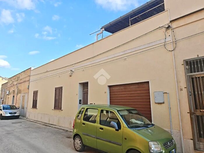 Casa con 5 locali in vendita in Via Oddo Giuseppe, Erice