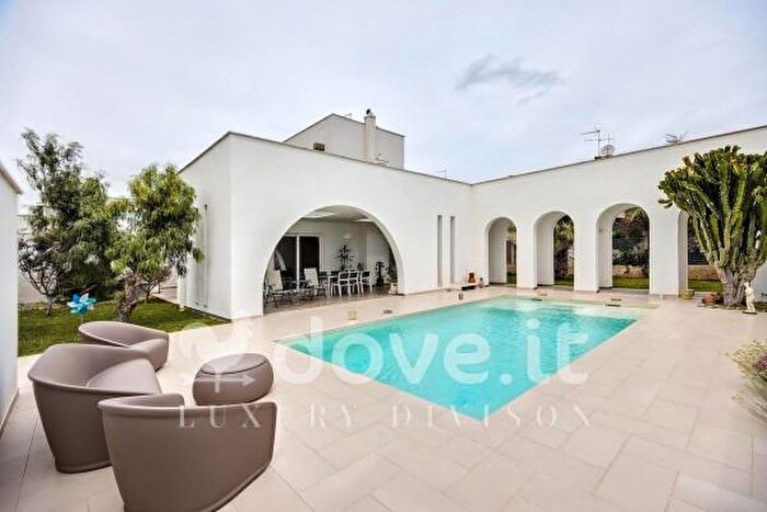 Casa con 6 locali in vendita in Le Marine, Noicattaro