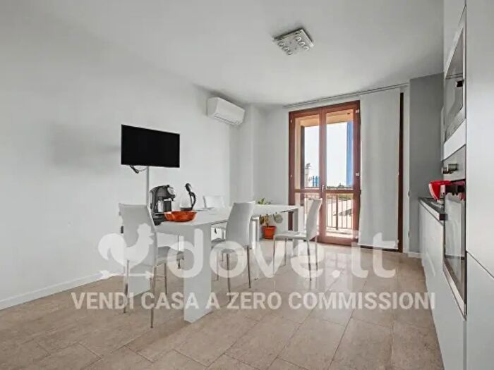 Appartamento trilocale in vendita in Via Q di Vona, Cassano D'Adda