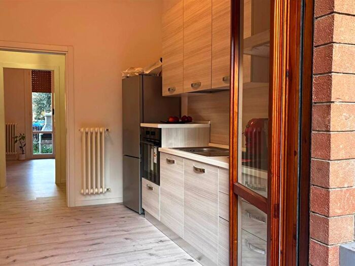 Appartamento con 6 locali in affitto in Via Pontassieve, Legnaia San Quirico Monticelli, Firenze