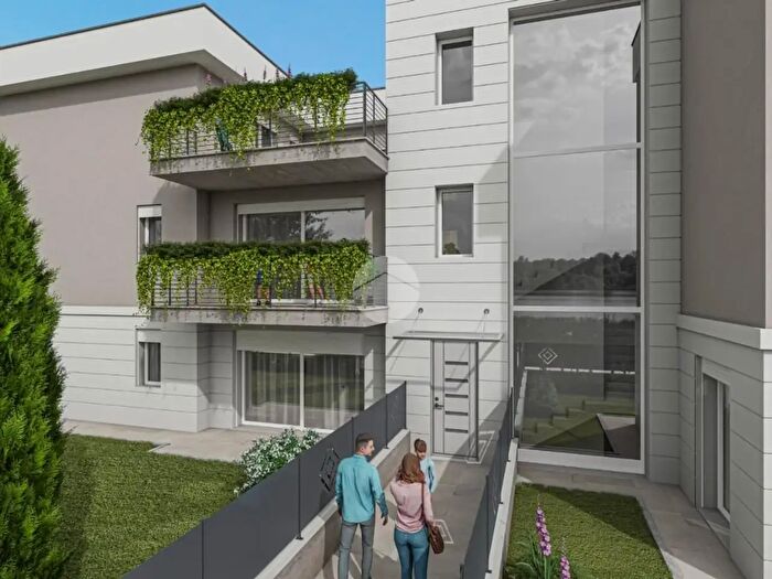 Appartamento trilocale in vendita in Via Giorgio Almirante, San Giovanni Lupatoto