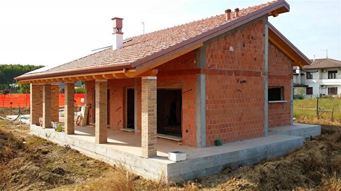 Casa quadrilocale in vendita in Santa Maria Di Sala