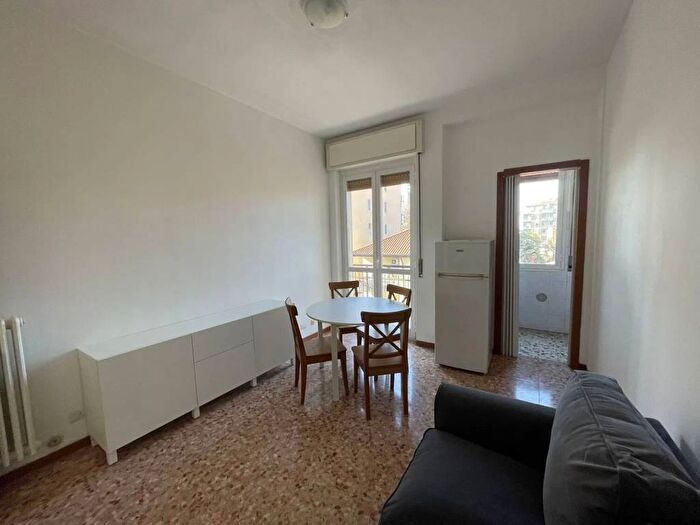 Appartamento bilocale in affitto in Vicolo San Martino, Centro, Pero
