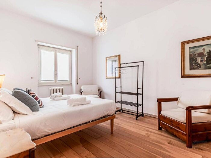 Appartamento monolocale in affitto in Via Santa Bernadette, Baldo degli Ubaldi, Roma