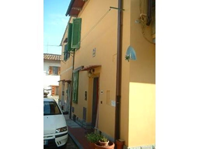 Casa trilocale in affitto in VIA DEL BOTTEGHINO, Badia a Settimo San Colombano, Scandicci