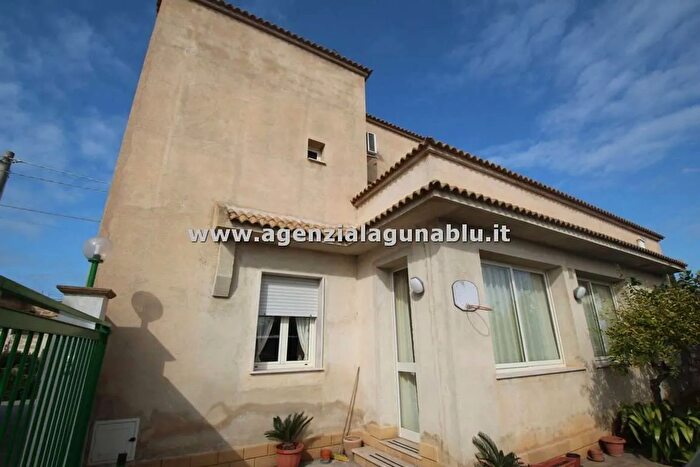 Casa con 5 locali in vendita in Contrada Terrenove, Marsala