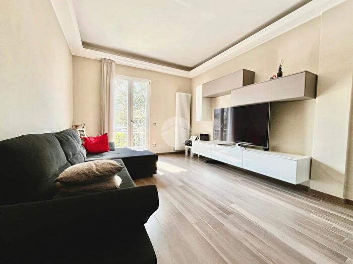 Casa quadrilocale in vendita in Via del Tulipano, Rimini