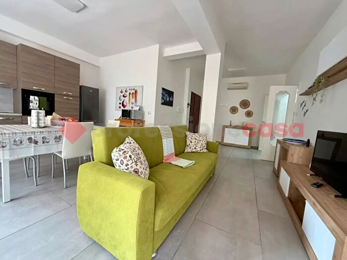 Appartamento quadrilocale in vendita in Via Bologna, Gaeta