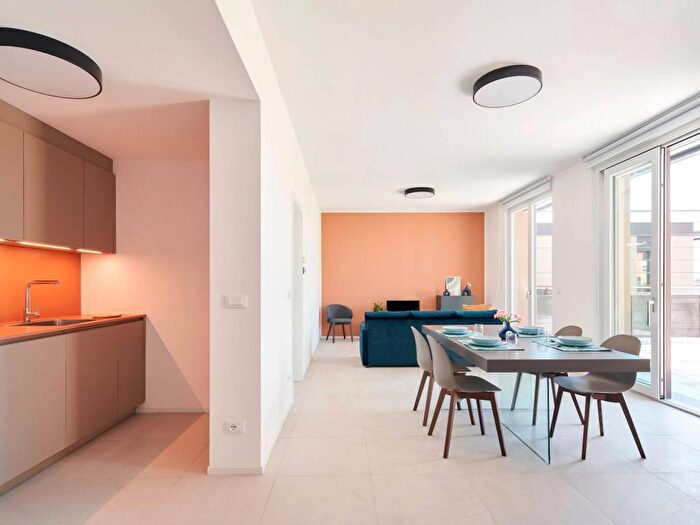 Appartamento bilocale in affitto in Via Eugenio Villoresi, Navigli Darsena, Milano