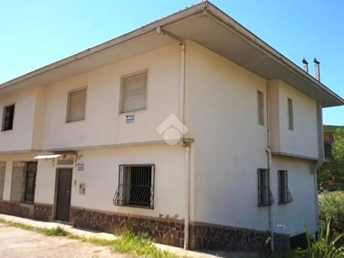 Casa trilocale in vendita in Via Ponte Mileo, Montecorvino Rovella
