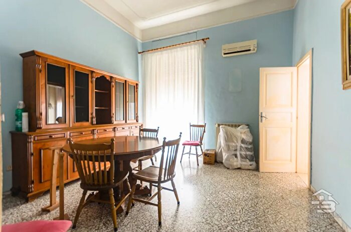 Appartamento quadrilocale in vendita in Corso Manfredi Manfredonia Zona Centro Storico, Manfredonia