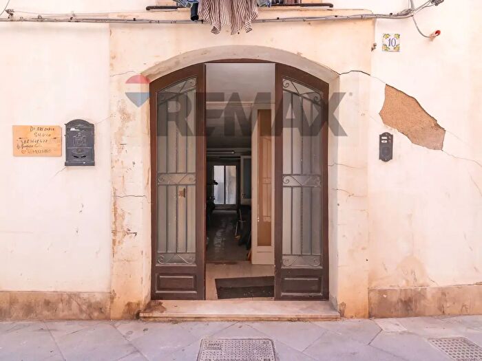 Appartamento bilocale in vendita in Via Giuseppe Logoteta, Siracusa