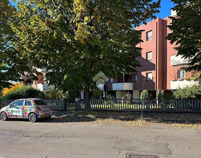 Appartamento quadrilocale in vendita in Via Carlo Bandirola, Voghera