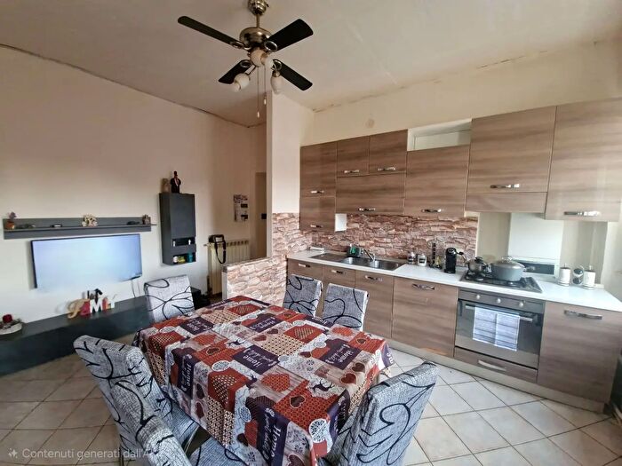 Appartamento trilocale in vendita in Via Galliano, Lurate Caccivio