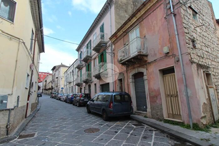 Appartamento trilocale in vendita in Via Guglielmo Marconi, Campobasso