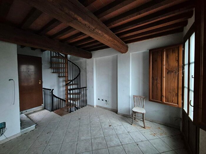 Casa bilocale in vendita in San Miniato