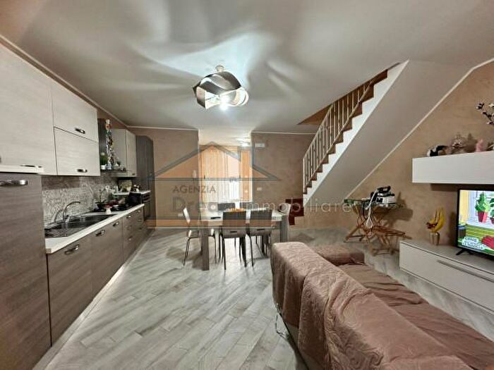 Appartamento trilocale in vendita in Corso Campano, Giugliano In Campania