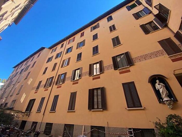 Appartamento bilocale in affitto in Via Jacopo Dal Verme, Isola, Milano