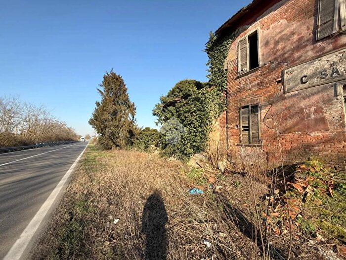 Casa con 12 locali in vendita in Via Sp, Cassine