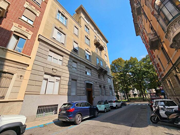 Appartamento quadrilocale in affitto in Via Ettore De Sonnaz, Cittadella, Torino