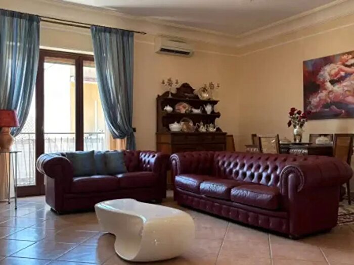 Appartamento quadrilocale in vendita in Via Mariano Maio, Milazzo