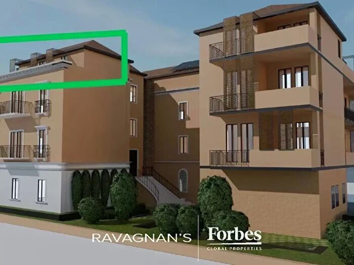 Appartamento con 7 locali in vendita in Venezia