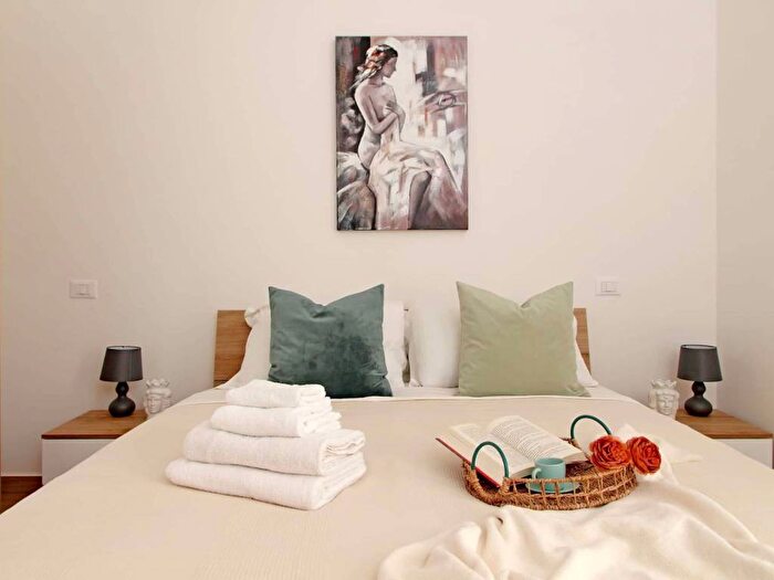 Appartamento bilocale in affitto in Via Cardinal Lambruschini, Fiumicino Paese, Fiumicino