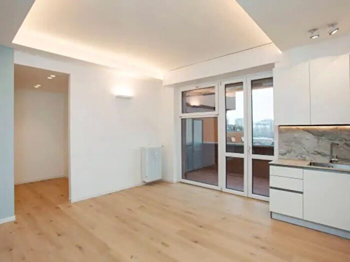 Appartamento trilocale in vendita in Via dei Bognetti, Milano