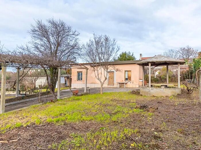 Casa bilocale in vendita in Via Giosuè Carducci, Zagarolo