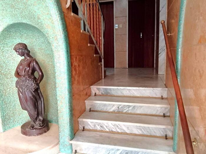 Appartamento trilocale in affitto in Porto, Rapallo